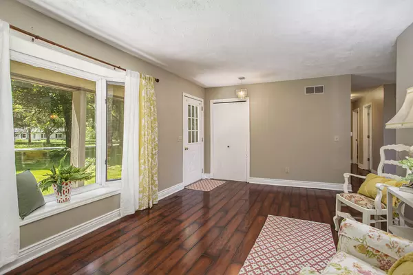 Richland, MI 49083,9549 E DE Avenue