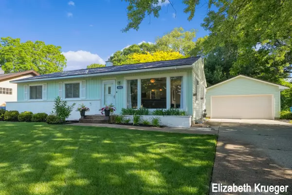 Grand Haven, MI 49417,1033 Orchard Avenue