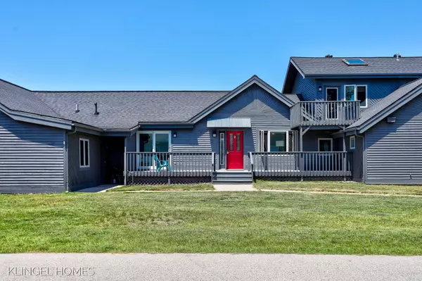 Fruitport, MI 49415,68 S Third Avenue