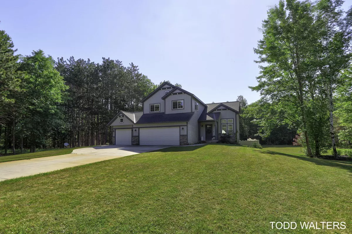 West Olive, MI 49460,11174 Michigan Dune Drive