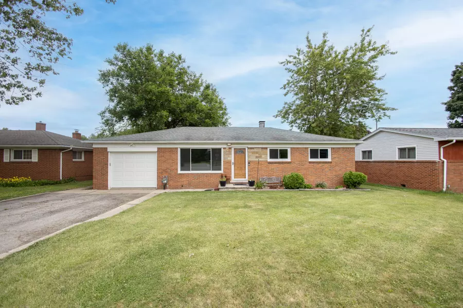 5975 S Huron River Drive, South Rockwood, MI 48179