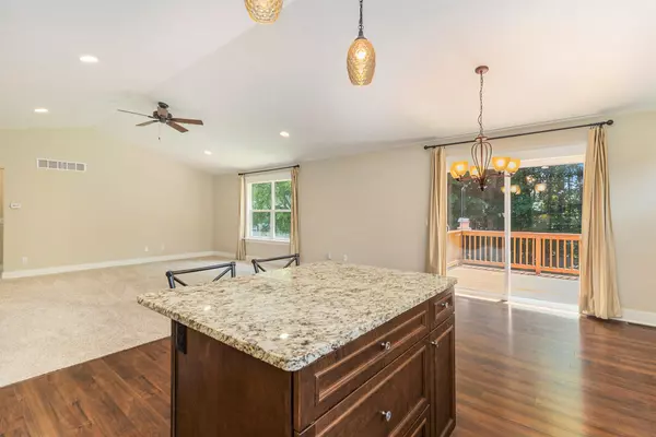 15250 Canterbury Lane Grand Haven, MI 49417