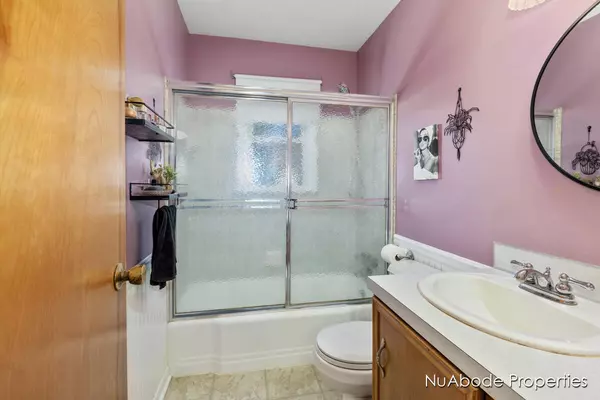 3807 Taft SW Avenue Wyoming, MI 49519