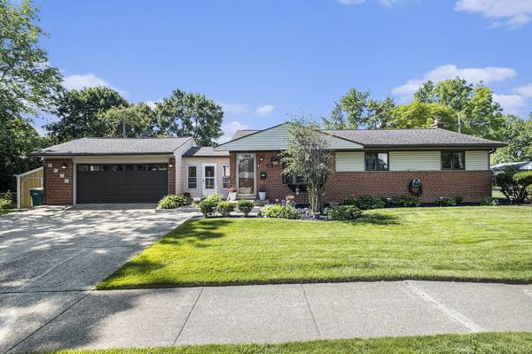 216 Harper Drive, Saline, MI 48176