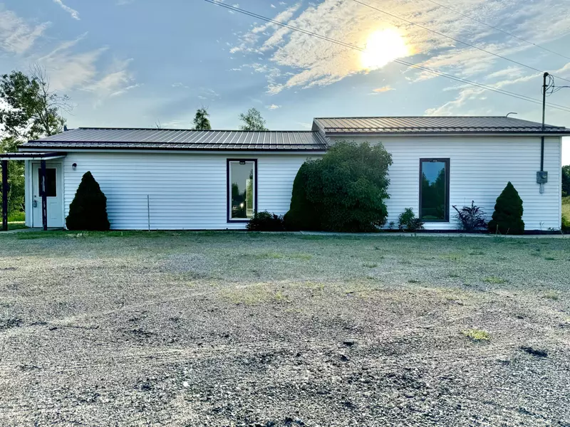 17707 30th Avenue, Barryton, MI 49305