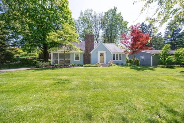 440 Hilldale Drive, Ann Arbor, MI 48105