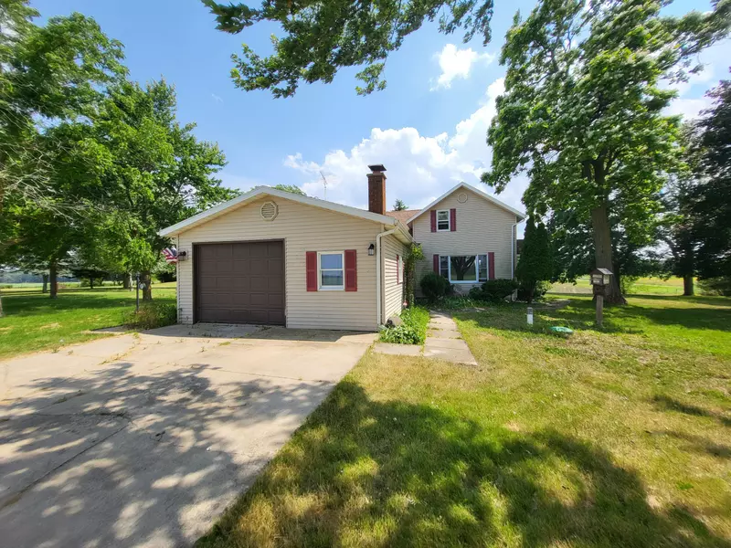 1862 N Vandecar Road, Mount Pleasant, MI 48858