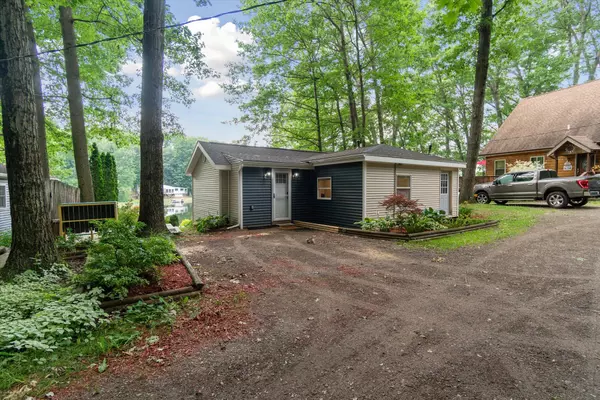 Shelbyville, MI 49344,2656 Geneva Lake Drive