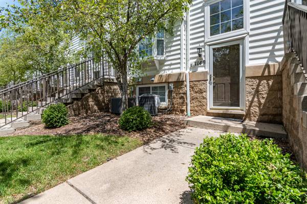 Ann Arbor, MI 48105,1149 Freesia Court