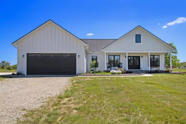 10421 Leeke Road, Chelsea, MI 48118