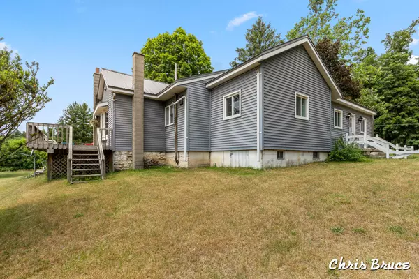 Hubbardston, MI 48845,465 W Pleasant Street