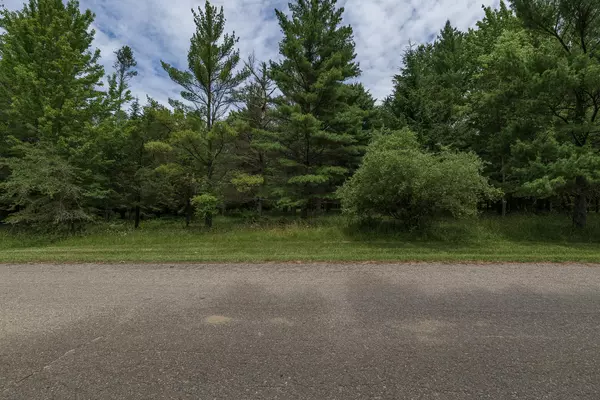 South Haven, MI 49090,Lot 11 Creekwood Drive