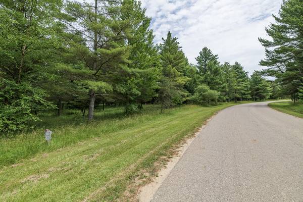 South Haven, MI 49090,Lot 11 Creekwood Drive