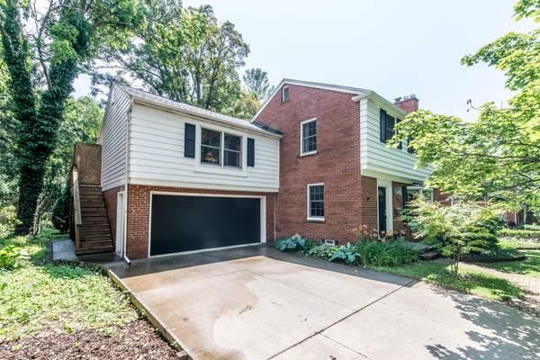 Ann Arbor, MI 48103,1575 Woodland Drive