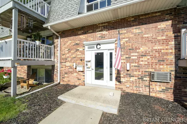 Grand Rapids, MI 49546,6714 Cascade SE Road #C-09 #34