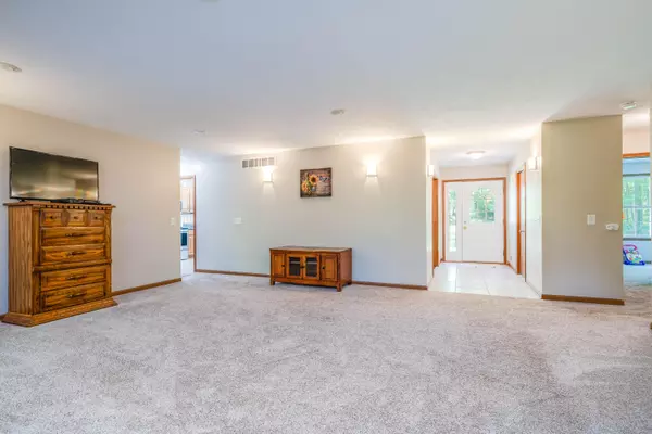 Bangor, MI 49013,32280 CR 687