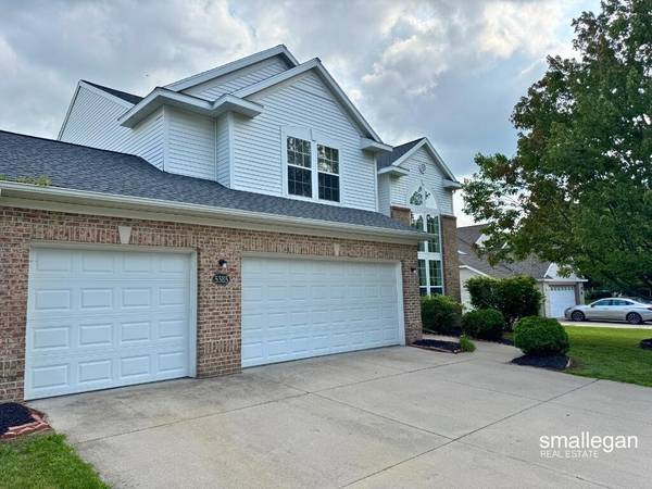 5385 E Heathwood SE Drive, Grand Rapids, MI 49512