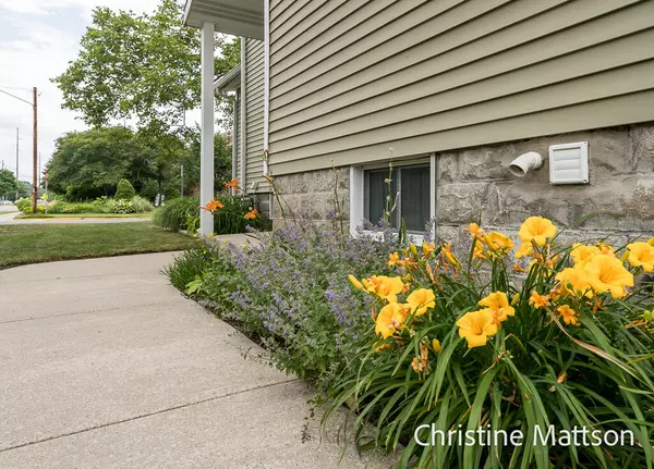 Grand Haven, MI 49417,1051 Pennoyer Avenue