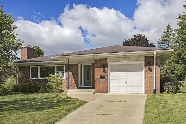 Ann Arbor, MI 48103,1226 Crosby Crescent