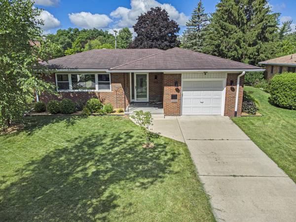 1226 Crosby Crescent, Ann Arbor, MI 48103