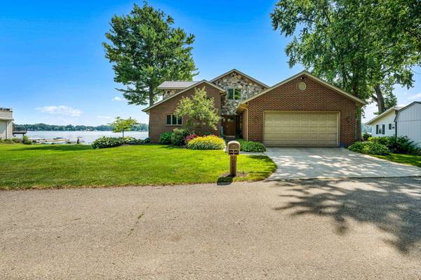 2578 Prospect Point Drive, Niles, MI 49120