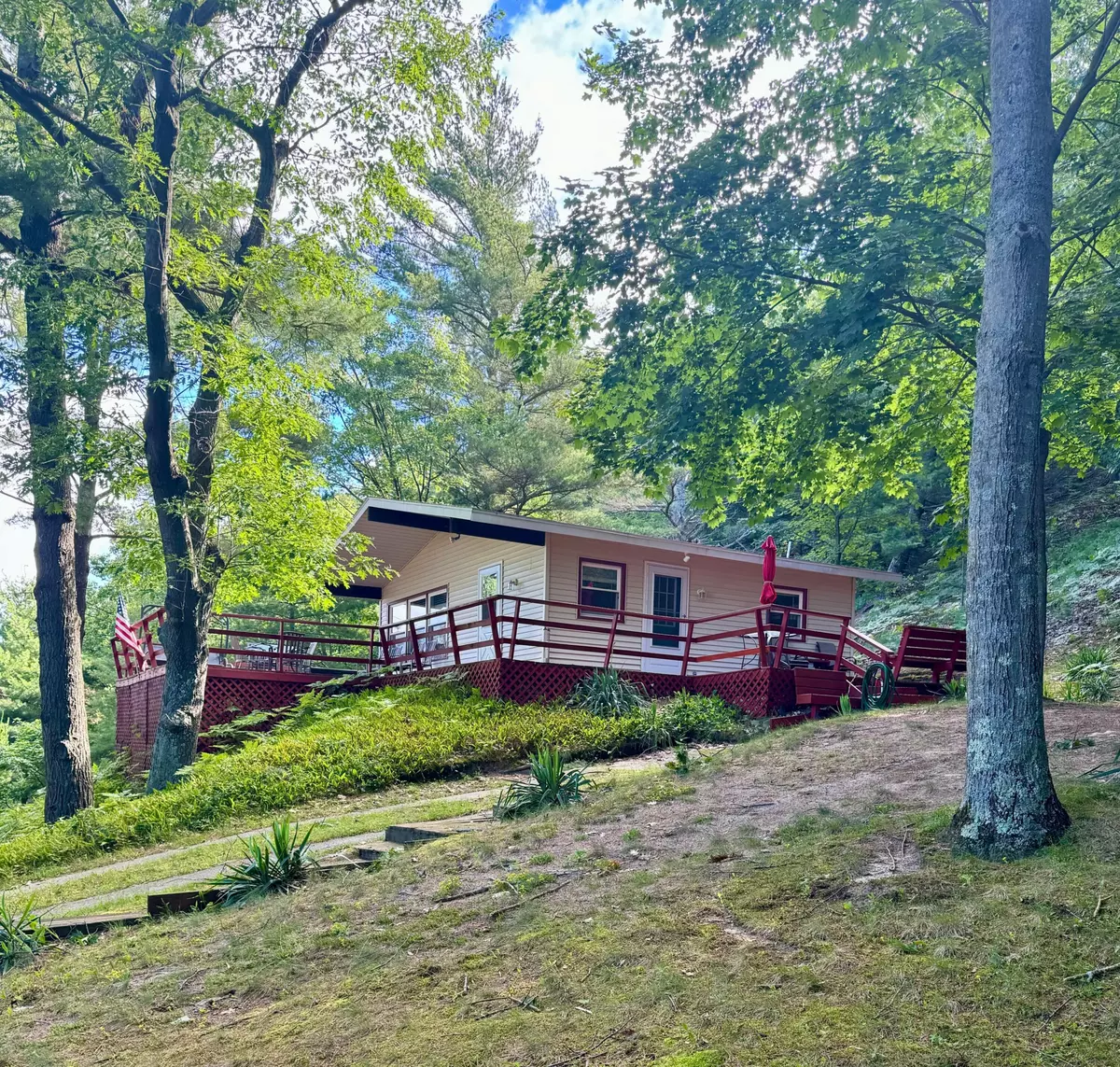 Mears, MI 49436,56 S Lighthouse Drive