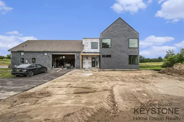 Ada, MI 49301,4569 Giles NE Avenue