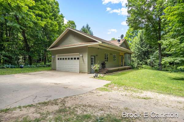 8847 E Old Campground Road, Holton, MI 49425