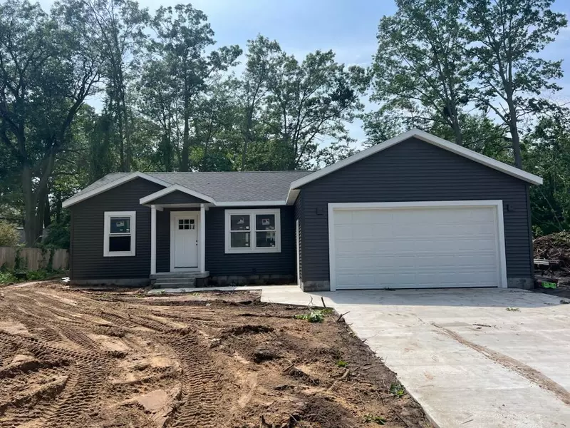 3685 Waalkes Street, Norton Shores, MI 49444