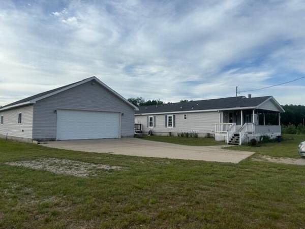 7336 W Cedar Drive, Irons, MI 49644