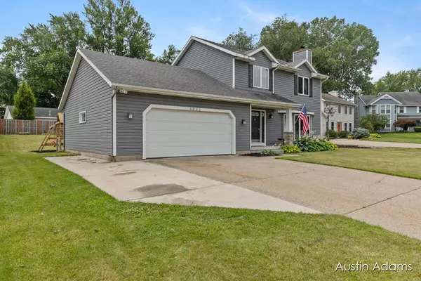 Hudsonville, MI 49426,3032 Country Court