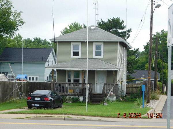 817 Cooper Street, Jackson, MI 49202