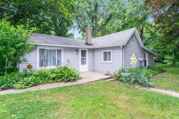 164 N Bailey Avenue, South Haven, MI 49090