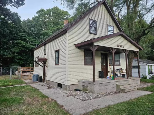 15382 Coleman Avenue, Grand Haven, MI 49417