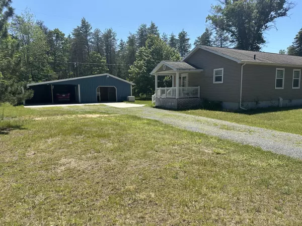 Bitely, MI 49309,858 W 18 Mile Road