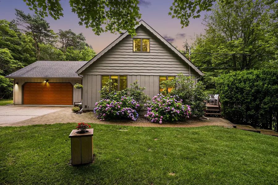 15816 Van Buren Street, West Olive, MI 49460