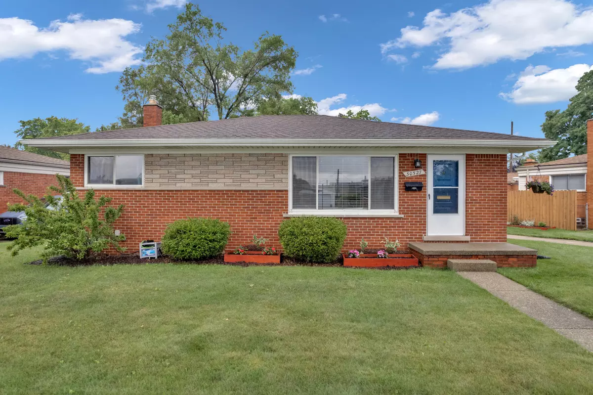 Madison Heights, MI 48071,30527 Garry