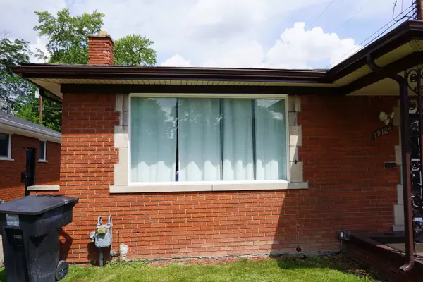 Detroit, MI 48219,19128 Sunderland Road