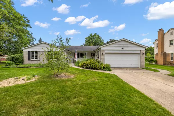 37573 Sunnydale Street, Livonia, MI 48154