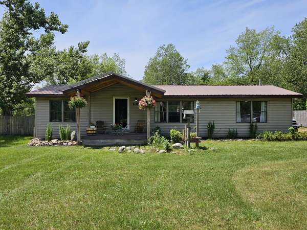 9548 Jouppi Road, Kaleva, MI 49645