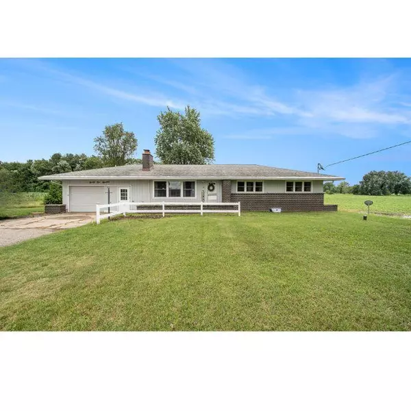 9100 E Brown Road, Lake Odessa, MI 48849