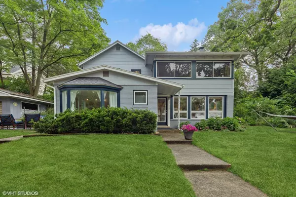47110 Maple Avenue, New Buffalo, MI 49117