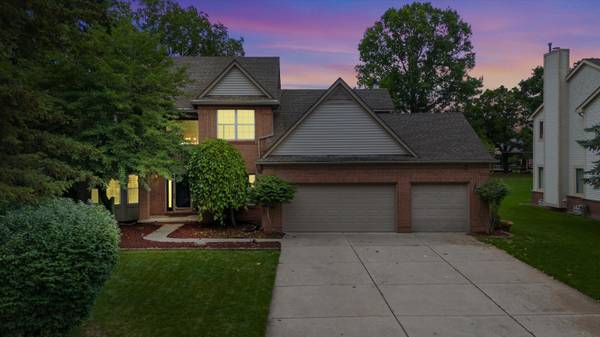 29187 Autumn Ridge Ridge, Farmington Hills, MI 48334