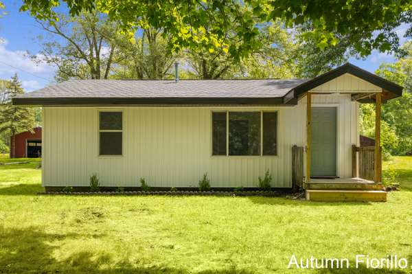 5739 Marsh Road, Shelbyville, MI 49344