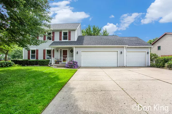 4981 Montauk NW Drive, Comstock Park, MI 49321