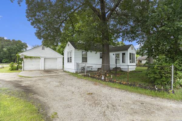 356 Vista Terrace, Muskegon, MI 49442