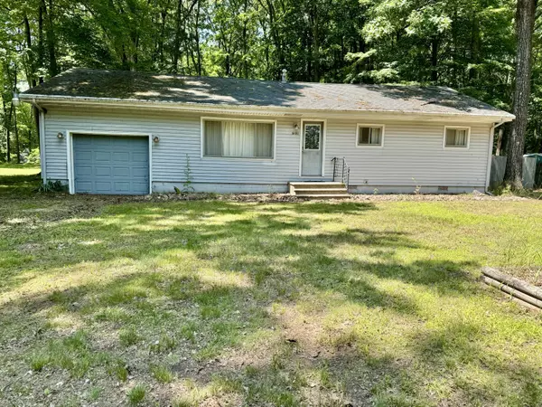 Stanwood, MI 49346,9191 St Ives Drive
