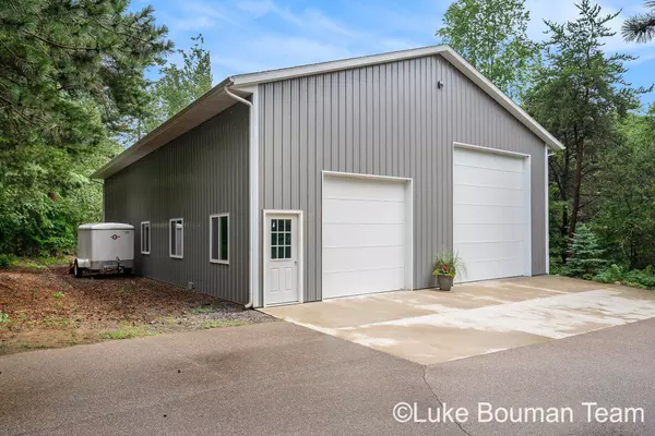 West Olive, MI 49460,4966 Pine Cove Lane