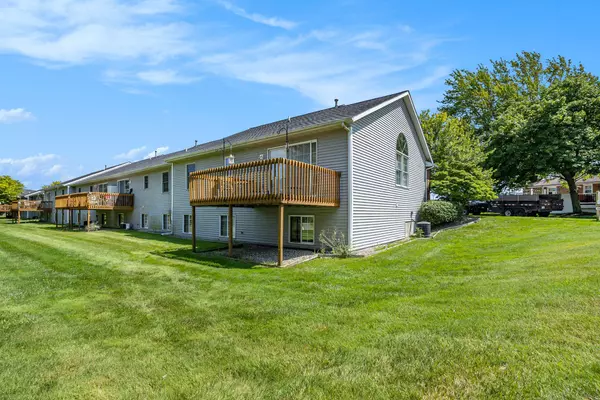 Holland, MI 49423,19 Trillium Court