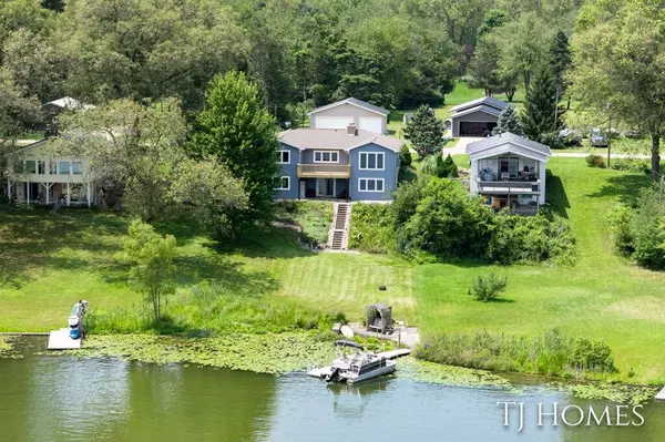 10031 Deer Sight Drive, Middleville, MI 49333